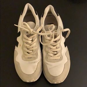 Men’s Veja Sneakers
